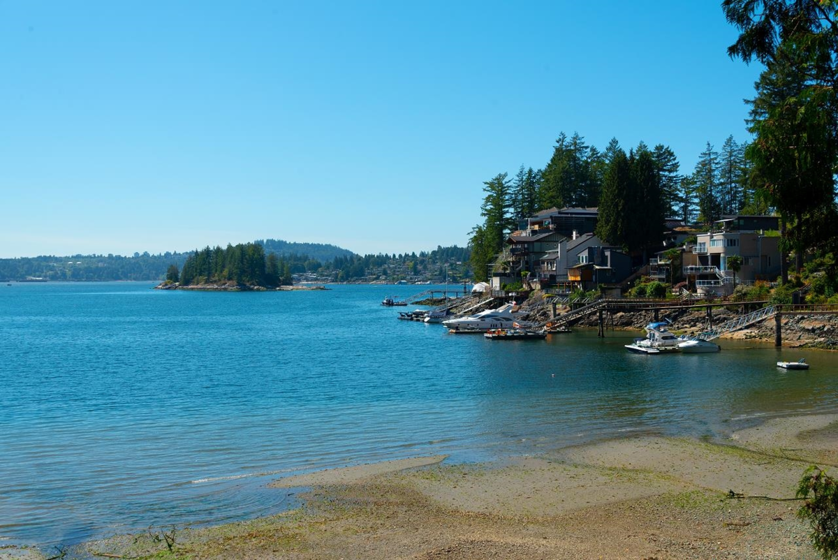 Primary Bathroom Photo of 4855 Belcarra Bay Road, Port Moody, BC