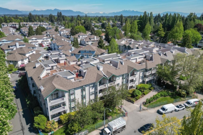 320 13911 70 Avenue, Surrey, BC, East Newton — 2 bed apartment/condo for sale