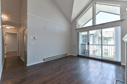 320 13911 70 Avenue, Surrey, BC