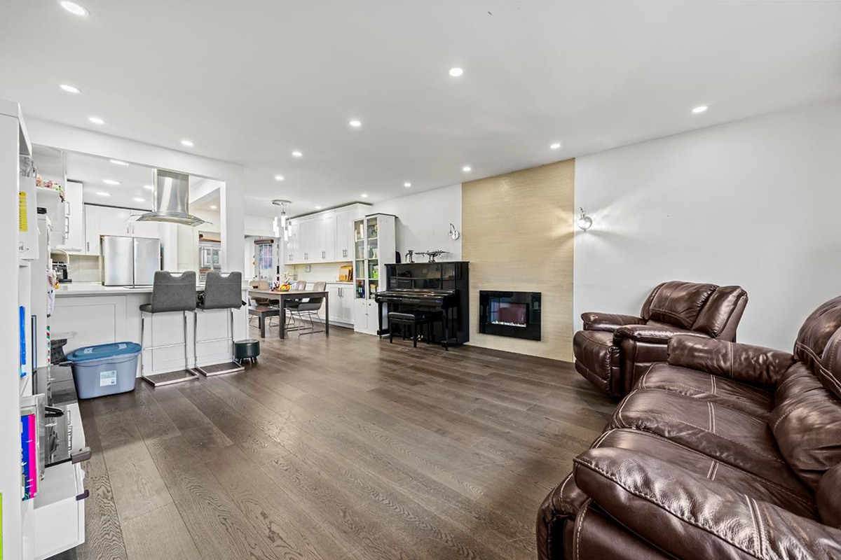 Dining Area Photo of 778 E 52nd Avenue, Vancouver, BC