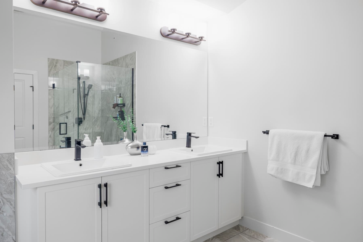 Laundry Room Photo of 11371 Mcdougal Street, Maple Ridge, BC