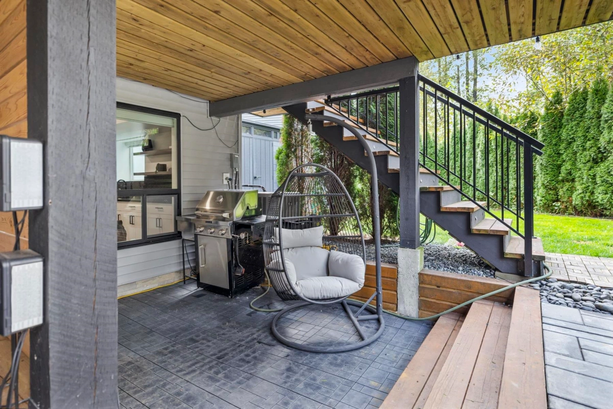 Outdoor Kitchen Photo of 11371 Mcdougal Street, Maple Ridge, BC