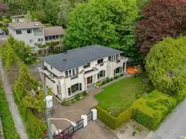 Community Amenities Photo (Clubhouse) of 1835 Mathers Avenue, West Vancouver, BC