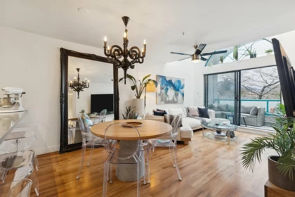 Breakfast Nook Photo of 300 1966 Coquitlam Avenue, Port Coquitlam, BC