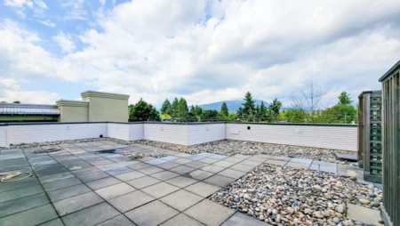 Hot Tub / Spa Photo of 300 1966 Coquitlam Avenue, Port Coquitlam, BC