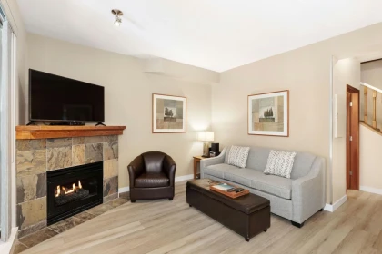 52 4355 Northlands (Week 9) Boulevard, Whistler, BC, Whistler — Apartment/Condo for sale