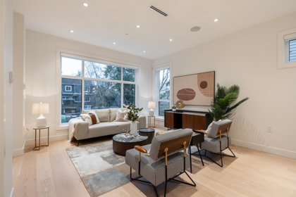 2565 W 2nd Avenue, Vancouver, BC, Vancouver — Single Family Residence for sale