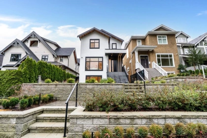 2565 W 2nd Avenue, Vancouver, BC, Vancouver — Single Family Residence for sale