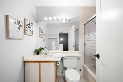 Hallway Photo of 10 4855 57 Street, Delta, BC