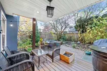 Outdoor Deck Photo of 10 4855 57 Street, Delta, BC