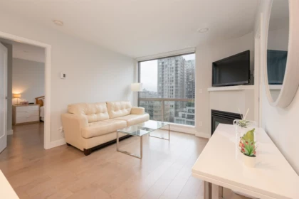 1006 928 Richards Street, Vancouver, BC