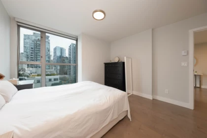Powder Room Photo of 1006 928 Richards Street, Vancouver, BC