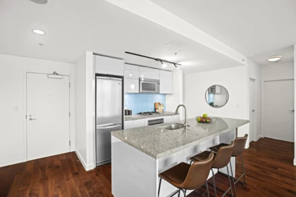 3501 128 W Cordova Street, Vancouver, BC, Vancouver — Apartment/Condo for sale