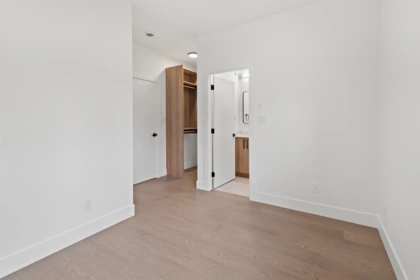 Laundry Room Photo of 5416 Stellar Way, Sechelt, BC