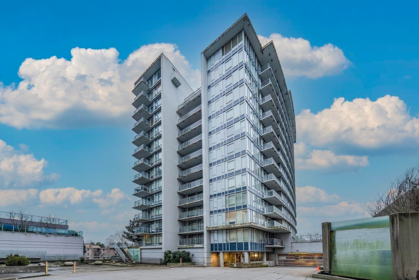 1605 8288 Lansdowne Road, Richmond, BC, Brighouse — 2 bed apartment/condo for sale