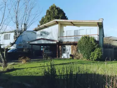 4811 Mclure Avenue, Richmond, BC, Richmond — 5 bed single family residence for sale