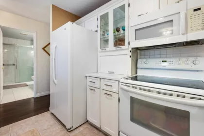 Kitchen Island Photo of 307 45660 Knight Road, Chilliwack, BC
