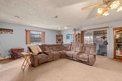 Entry Foyer Photo of 3132 Bradner Road, Abbotsford, BC