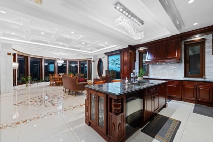Office / Den Photo of 1327 Chartwell Drive, West Vancouver, BC