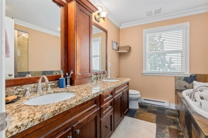 Powder Room Photo of 1122 Rochester Avenue, Coquitlam, BC
