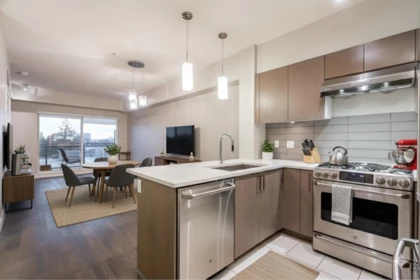 703 10033 River Drive, Richmond, BC