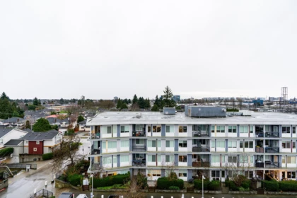 Laundry Room Photo of 703 10033 River Drive, Richmond, BC