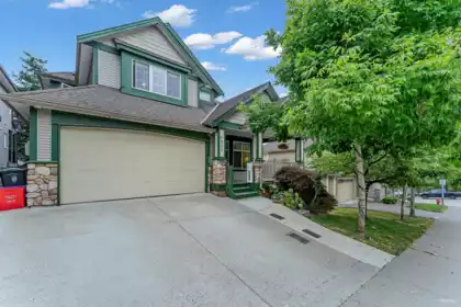 6822 196a Street, Langley, BC, Langley — Single Family Residence for sale