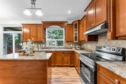 6822 196a Street, Langley, BC, Langley — Single Family Residence for sale