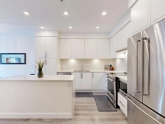 513 700 Clarke Road, Coquitlam, BC