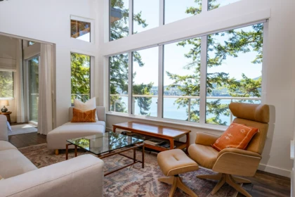 6815 Sandy Hook Trail, Sechelt, BC, Sechelt — Single Family Residence for sale