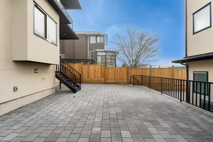 Swimming Pool Photo of 2 6554 Charles Street, Burnaby, BC