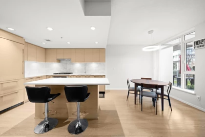102 6700 Dunblane Avenue, Burnaby, BC