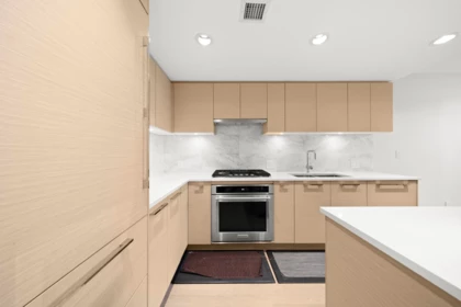 102 6700 Dunblane Avenue, Burnaby, BC