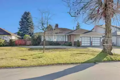 15436 94 Avenue, Surrey, BC, Surrey — Single Family Residence for sale