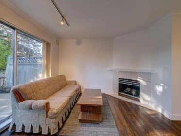 Breakfast Nook Photo of 5 5740 Marine Way, Sechelt, BC