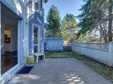 Outdoor Deck Photo of 5 5740 Marine Way, Sechelt, BC