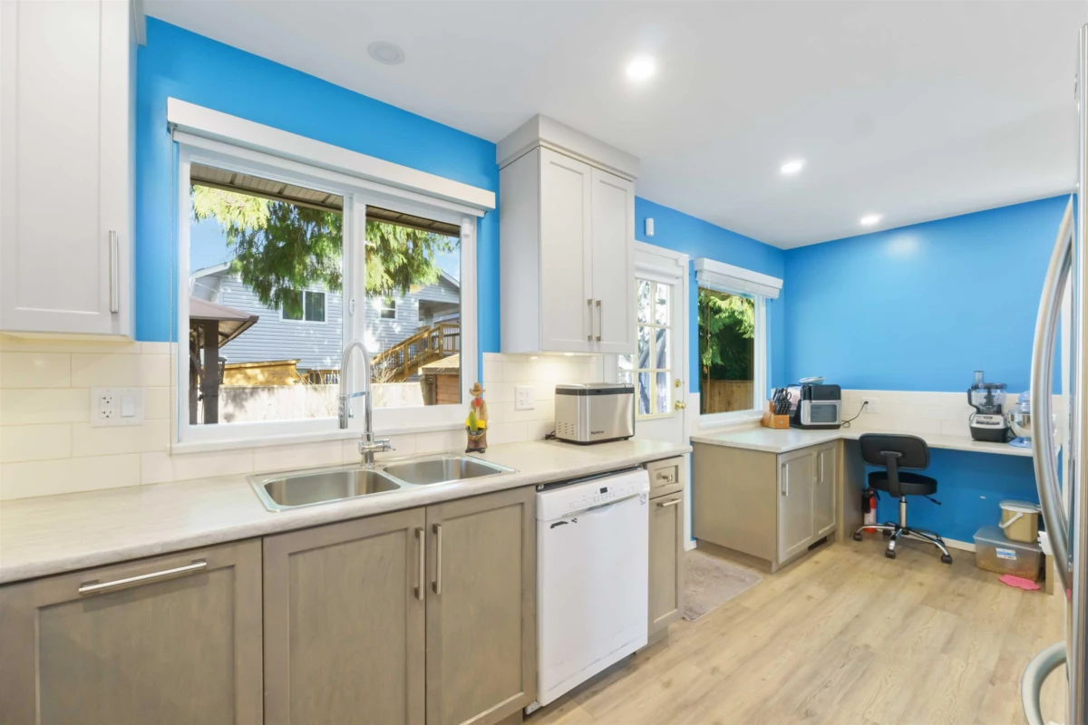 Bedroom 2 Photo of 19379 Cusick Crescent, Pitt Meadows, BC