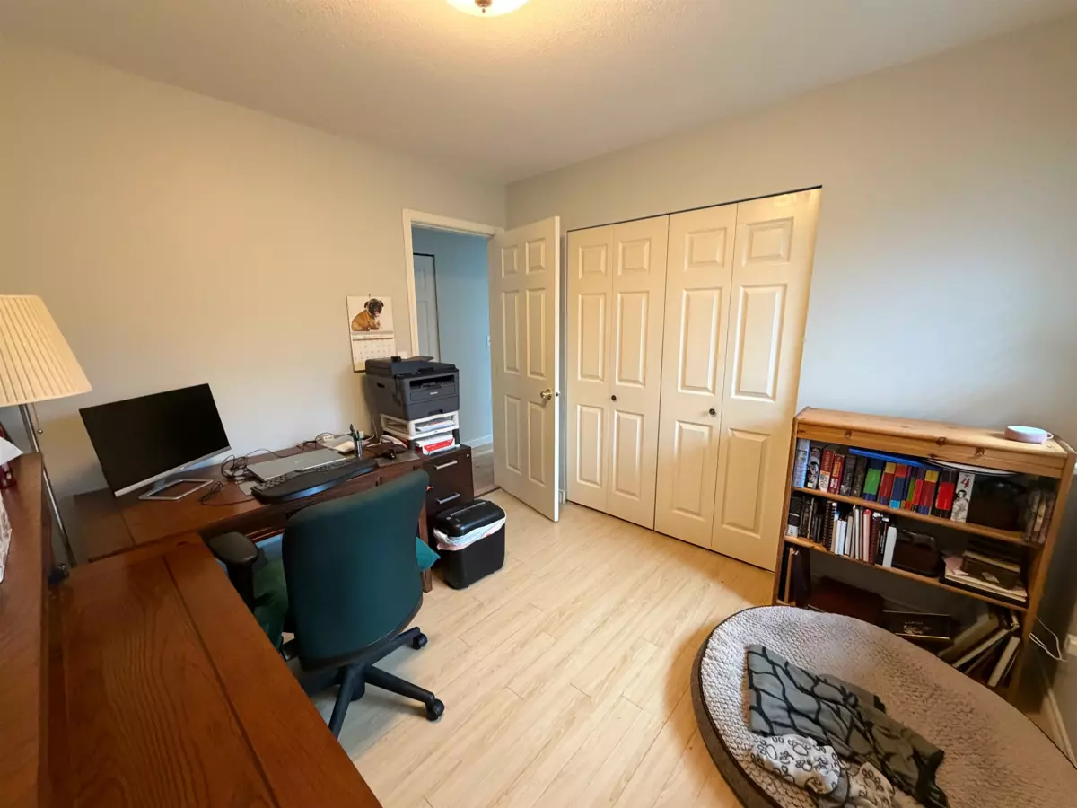 Laundry Room Photo of 19379 Cusick Crescent, Pitt Meadows, BC