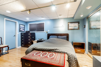 Office / Den Photo of 1910 Holdom Avenue, Burnaby, BC