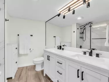 Primary Bathroom Photo of 406 995 Roche Point Drive, North Vancouver, BC