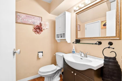Powder Room Photo of 828 Ingersoll Avenue, Coquitlam, BC