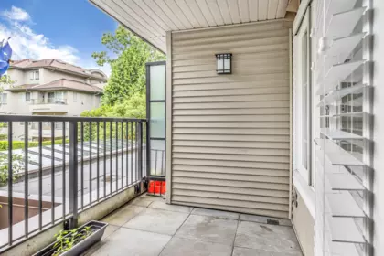 Basement Recreation Room Photo of 202 13740 75a Avenue, Surrey, BC