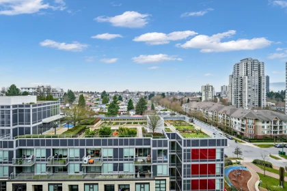 Loft / Bonus Room Photo of 908 5665 Boundary Road, Vancouver, BC