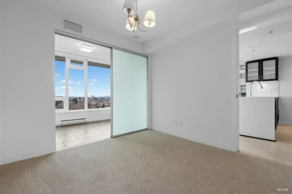 Walk-In Closet Photo of 908 5665 Boundary Road, Vancouver, BC
