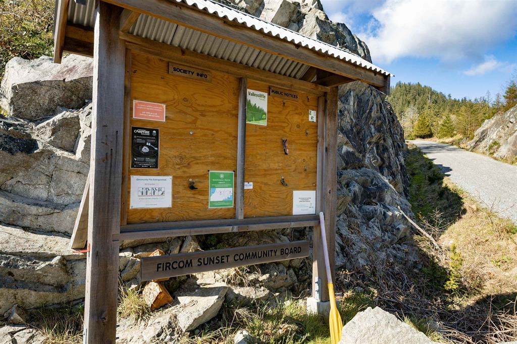 Community Amenities Photo (Clubhouse) of Lot 33 Fircom Plateau, Gambier Island, BC