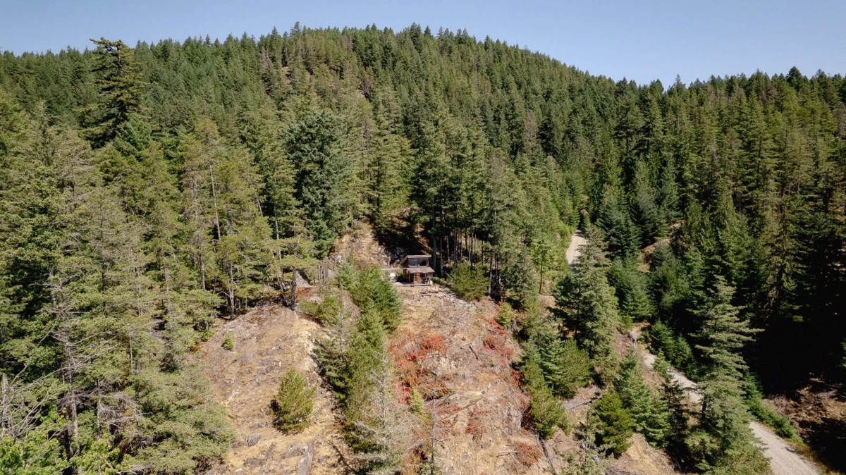 Entry Foyer Photo of Lot 33 Fircom Plateau, Gambier Island, BC