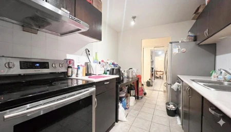 Kitchen Island Photo of 302 5800 Cooney Road, Richmond, BC