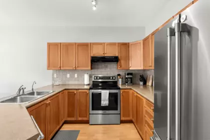 33 6588 188 Street, Surrey, BC, Surrey — Townhouse for sale