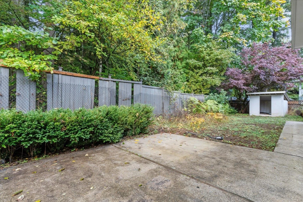 Backyard Photo of 65885 Ogilview Drive, Hope, BC