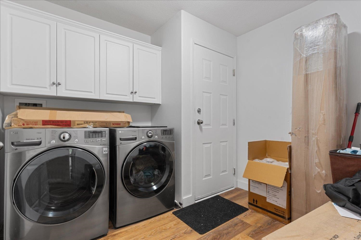 Guest Bathroom Photo of 65885 Ogilview Drive, Hope, BC